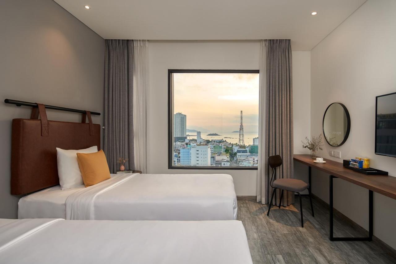 Em Oi Boutique Hotel Nha Trang Extérieur photo