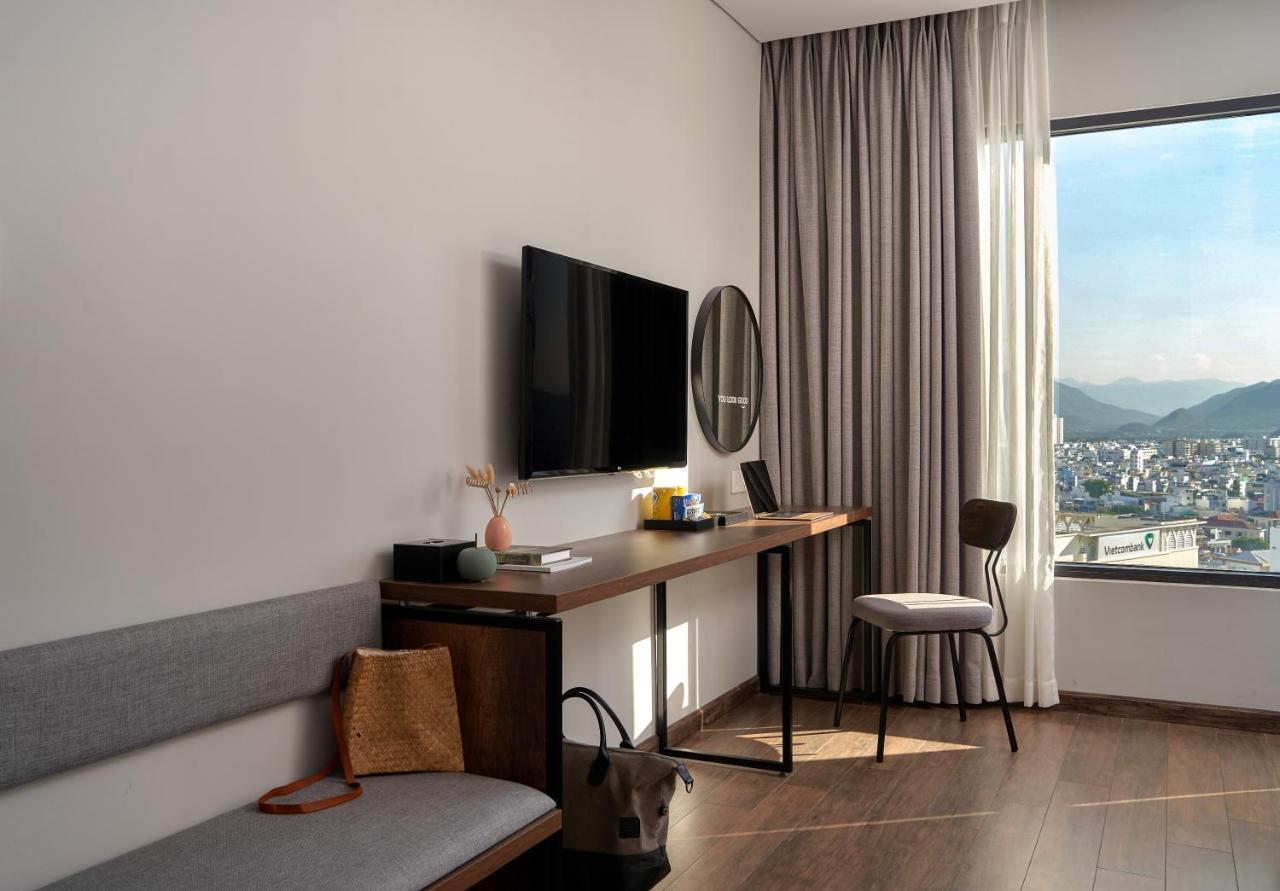 Em Oi Boutique Hotel Nha Trang Extérieur photo