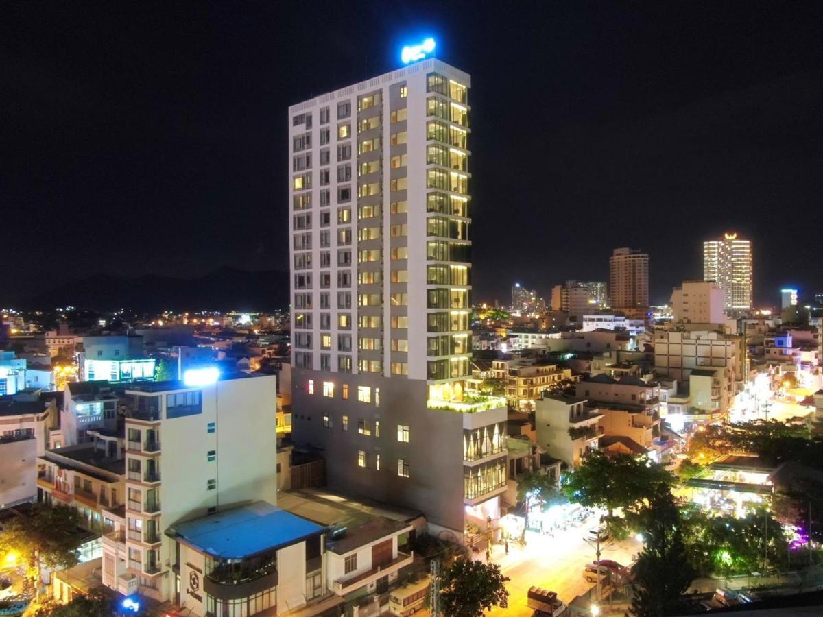 Em Oi Boutique Hotel Nha Trang Extérieur photo