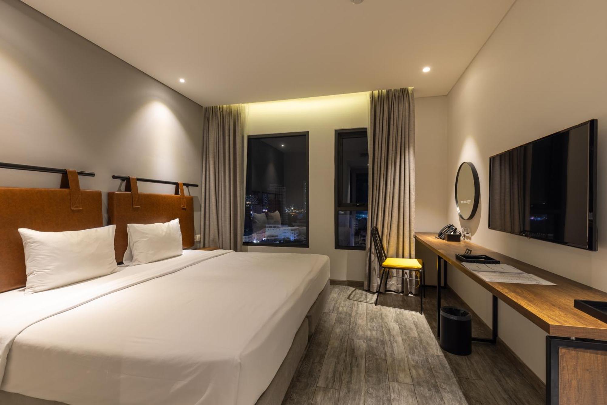 Em Oi Boutique Hotel Nha Trang Extérieur photo